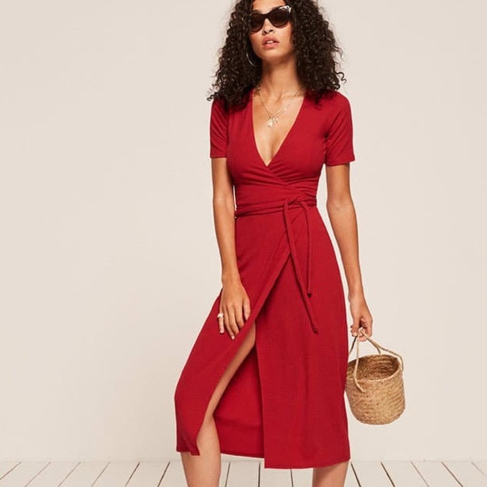 Reformation red/orange stretchy wrap midi dress size Small
